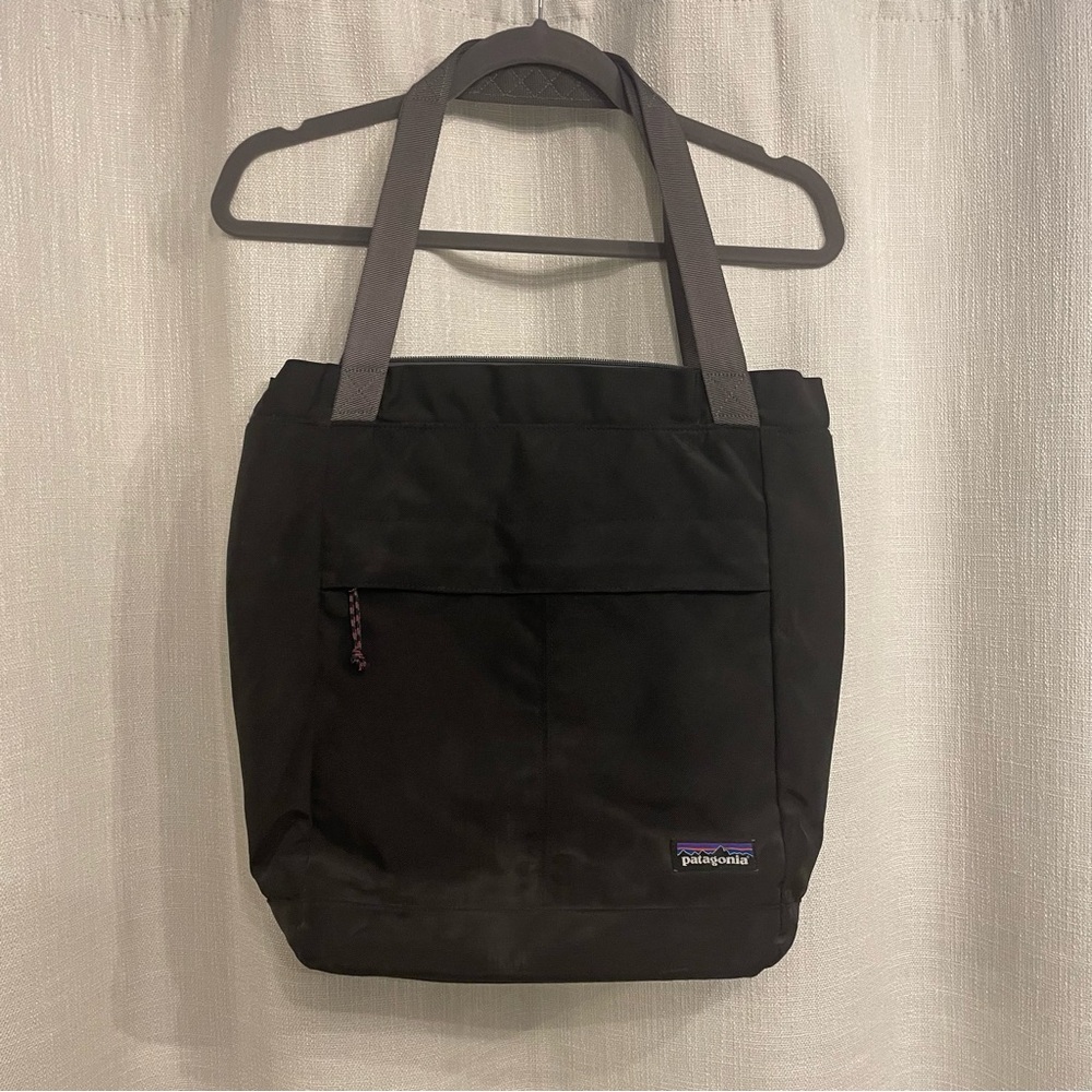 Patagonia Headway Tote 20L black nylon work laptop bag style # 48775